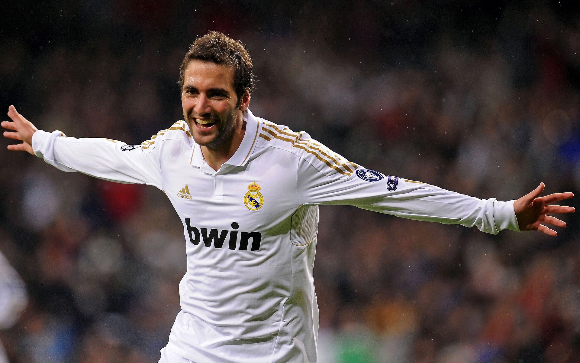 中国香港队赛制深度分析:如何通过战术优化提升整体表现,香港的比赛